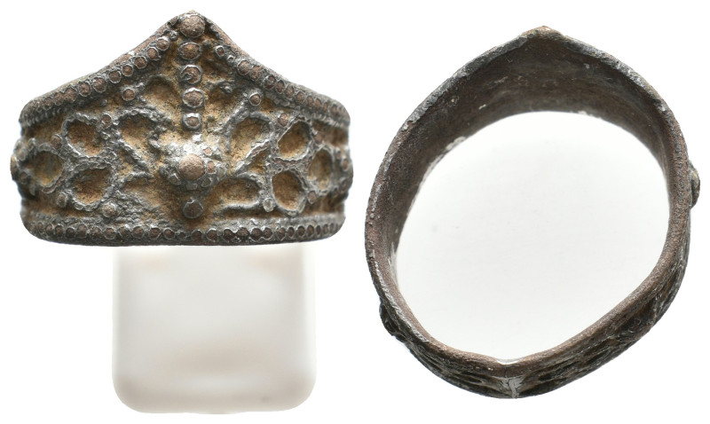 ANCIENT RING. 8.07g