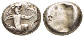 ACHAEMENID EMPIRE. Time of Dareios I to Xerxes II. Siglos (circa 420-350 BC). Sardes.

Obv: Persian king in kneeling-running stance right, holding dag...