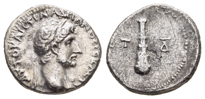 CAPPADOCIA. Caesarea. Hadrian (117-138). Hemidrachm. Dated RY 4 (120/1).

Obv: A...