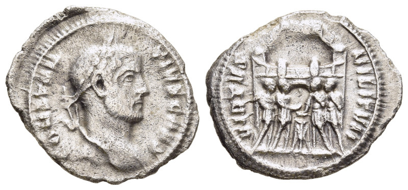 CONSTANTIUS I (Caesar, 293-305). Argenteus. Rome.

Obv: CONSTANTIVS CAES.
Laurea...