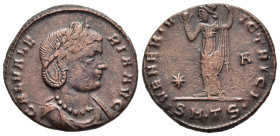 GALERIA VALERIA (Augusta, 293-311). Follis. Thessalonica.

Obv: GAL VALERIA AVG.
Laureate and mantled bust right, wearing necklace.
Rev: VENERI VICTRI...