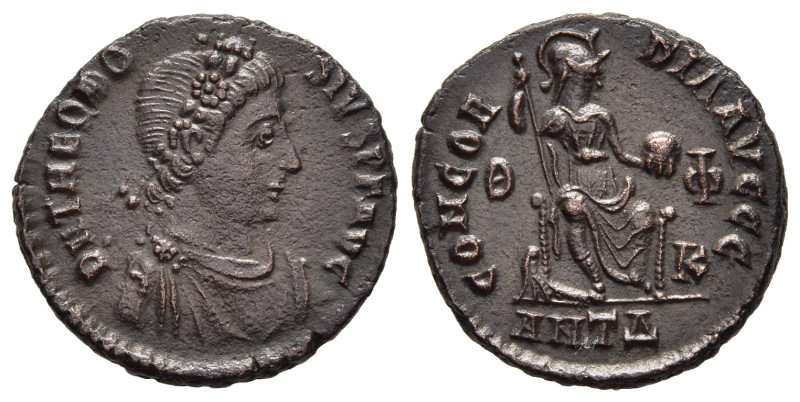 THEODOSIUS I (379-395). Follis. Antioch.

Obv: D N THEODOSIVS P F AVG.
Rosette- ...