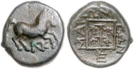 Thrakien-Maroneia. 
AE15 400-350 v.Chr Pferd läuft nach rechts, darunter Monogramm PNK / MAP-ONI-TON Im Fadenquadrat Weinstock mit Trauben, unten Mon...