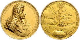 Bayern. 
Maximilian II. Emanuel 1679-1726. Vergoldete Bronzemedaille 1688 (v. Hautsch) auf die Eroberung von Belgrad. Wittelsbach&nbsp;1499&nbsp;Anm....