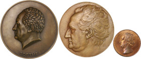 Frankfurt, Stadt. 
Medaillen auf Johann Wolfgang von Goethe. Lot von 3 Stücken: Bronzemedaille 1826 (v. König/Loos) auf seinen 75. Geburtstag (st- 42...