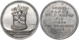 Silbermedaille o.J. (v. Loos) 'DIE ROSE HIER SEY SINNBILD MEINER LIEBE IHR HÖCHSTER WERTH IST UNVERGAENGLICHKEIT'. Sommer&nbsp;B62. 36,4&nbsp;mm, 14,1...