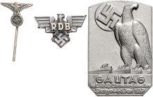 Medaillen und Abzeichen. 
Lot von 3 Stücken: NSDAP Hoheitsabzeichen, 2. Ausführung, klein, Abzeichen der NSDAP zum Gautag in Stuttgart 4.-6. Juni 193...