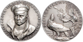 Medaillen von Karl Goetz. 
Silbermedaille 1918 auf den Tod von Rittmeister Manfred Freiherr von Richthofen, mit Abschusszahl 89 und falschem Datum (1...