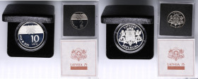 Latvia 10 Latu & 2 Lati 1993 - 75th Anniversary of the Republic of Latvia (2)
10 Latu with box and certificate. 2 Lati in original packaging. Rare set...
