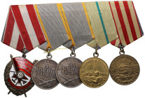 Russia USSR Medal Bar WWII
123.91g. 148x94mm. Rare!Order of the Red BannerMedal "For Battle Merit" (2)Medal "For the Defence of Leningrad"Medal "For t...