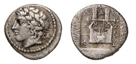 MACEDONIA - OLYNTHOS (circa 425-420 a.C.) TETROBOLO gr.2,6 - D/Entro cerchio perlinato la testa di Apollo a s. con dietro in basso Δ R/Lyra entro quad...