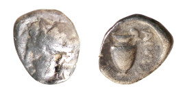 THESSAGLIA - LAMIA (circa 400-350 a.C.) HEMIDRACMA gr.2,1 - D/Testa di Dionisio a d. R/Anfora con intorno legende -Ar - Sng.Cop.77var BB