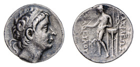 SYRIA - SELEUKOS II (246-225 a.C.) TETRADRAMMA gr.13,4 - D/Testa diademata di Seleukos II a d. R/Apollo stante a s. si appoggia con il braccio s. su d...