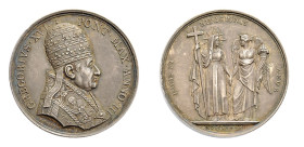 ROMA - GREGORIO XVI (1831-1846) MEDAGLIA AR ANNO III - Auspici di Pace - D/Busto con triregno e piviale a d. R/La Pace e la Religione stanti si tengon...