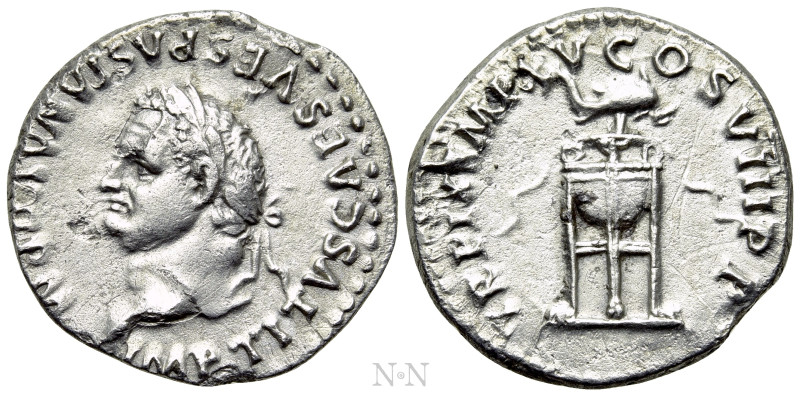TITUS (79-81). Denarius. Rome. 

Obv: IMP TITVS CAES VESPASIAN AVG P M. 
Laur...
