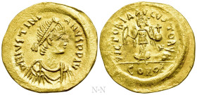 JUSTINIAN I (527-565). GOLD Tremissis. Constantinople