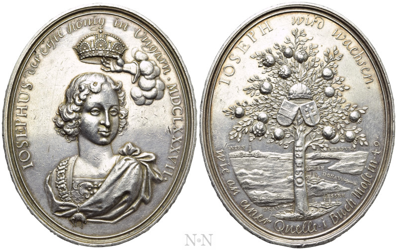 HOLY ROMAN EMPIRE. Leopold I (1657-1705). Silver Medal (1687). Coronation of fut...