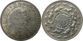 Weltmünzen und Medaillen, Ceylon. 2500 Jahre Buddhismus. 5 Rupees 1957. Silber. KM 126. Vorzüglich-stempelglanz
