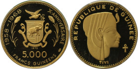 Weltmünzen und Medaillen, Guinea. 10. Jahrestag der Unabhängigkeit - Tyti. 5000 Francs 1970. Gold. 0.58 OZ. KM 39. PCGS PR67 DCAM