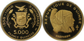 Weltmünzen und Medaillen, Guinea. 10. Jahrestag der Unabhängigkeit - Chephren. 5000 Francs 1970. Gold. 0.58 OZ. KM 34. PCGS PR67 DCAM