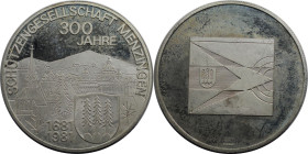 Medaillen und Jetons, Gedenkmedaillen. 300 Jahre Schützengesellschaft Menzingen 1681-1981. Medaille 1981. Silber. 24,0 g. 38,5 mm. Polierte Platte