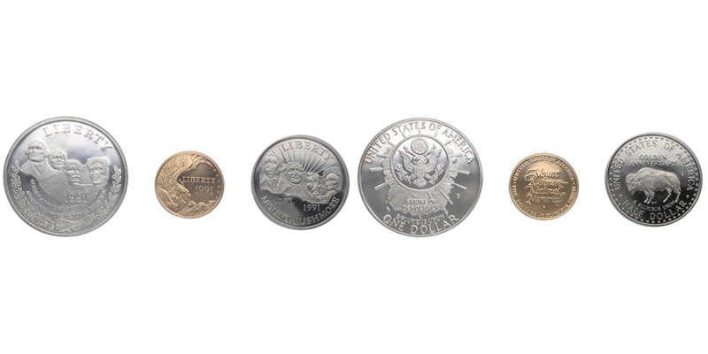 États-Unis d'Amerique, Coffret 3 monnaies, 5 dollars en or AU 8,35 900‰, 1/2 dol...