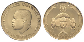 Gabon, République (1960-présent), 5000 francs Bongo, 1969NI, AU 17,50 g. 900‰
Réf: KM# 8
Conservation: NGC PF 69 ULTRA CAMEO