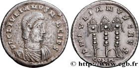 JULIAN II THE PHILOSOPHER
Type : Miliarense lourd 
Date : 357 
Mint name / Town : Arles 
Metal : silver 
Millesimal fineness : 900  ‰
Diameter : 24  m...
