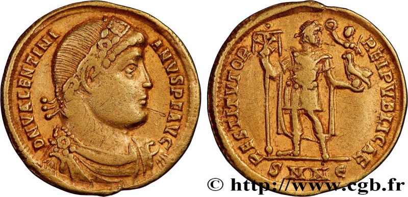 VALENTINIAN I
Type : Solidus 
Date : 364 
Mint name / Town : Nicomédie 
Metal : ...