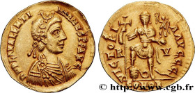 VALENTINIAN III
Type : Solidus 
Date : c. 430-445 
Mint name / Town : Ravenne 
Metal : gold 
Diameter : 19,5  mm
Orientation dies : 7  h.
Weight : 4,4...