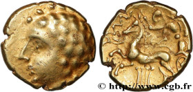 GALLIA - ARVERNI (Area of Clermont-Ferrand)
Type : Statère d’or au cheval à gauche et à la lyre, du type de Lapte 
Date : c. 120-60 AC. 
Metal : gold ...