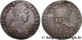 LOUIS XIV "THE SUN KING"
Type : Écu de Navarre à la mèche longue 
Date : 1658 
Mint name / Town : Saint-Palais 
Metal : silver 
Millesimal fineness : ...