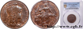 III REPUBLIC
Type : 5 centimes Daniel-Dupuis 
Date : 1921 
Mint name / Town : Paris 
Quantity minted : 141751 
Metal : bronze 
Diameter : 25  mm
Orien...