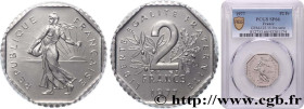 V REPUBLIC
Type : Pré-série de 2 francs Semeuse, nickel, sans le mot essai, flan rond, listel octogonal, 6,93 g 
Date : 1977 
Mint name / Town : Pessa...