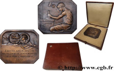 III REPUBLIC
Type : Plaque, le frappeur grec, la France prévoyante 
Date : 1923 
Quantity minted : 200 
Metal : bronze 
Diameter : 87,5  mm
Engraver :...