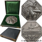 III REPUBLIC
Type : Médaille, Société générale alsacienne de banque 
Date : 1931 
Metal : silver 
Millesimal fineness : 850  ‰
Diameter : 71  mm
Engra...
