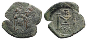 Constans II (641-668). Æ 40 Nummi (27mm, 4.73g, 6h). Syracuse, 654-659. Constans, holding long cross, and Constantine, holding globus cruciger, standi...