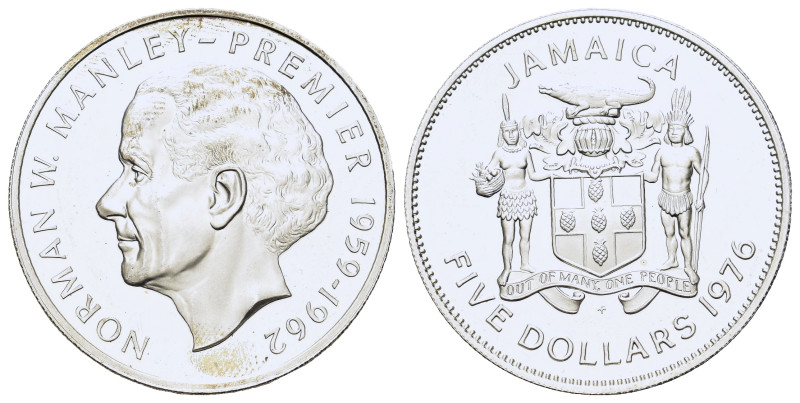 Jamaica, Elizabeth II. 5 dollars. 1976. AR (41,8mm, 37,75 g) Norman W. Manley. P...