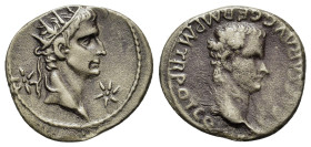 Gaius "Caligula" (37-41), with Divus Augustus (or Tiberius). Replica of AR denarius (18mm, 2.85). Bare head of Caligula right. R/ Radiate head of Divu...