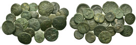 Lot of 22 Æ Greek coins, to be catalog. Lot sold as is, no return.