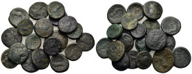 Lot of 20 Æ Greek coins, to be catalog. Lot sold as is, no return.