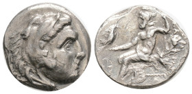 KINGS OF MACEDON. Alexander III 'the Great' (336-323 BC). Drachm. 3,3 g. 16,7 mm.
Obv: Head of Herakles right, wearing lion skin.
Rev: AΛEΞANΔPOY. Z...
