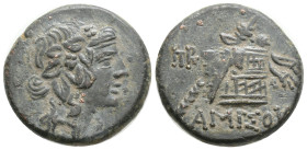 Greek, PONTOS, Amisos, Time of Mithradates VI Eupator (Circa 120-63 BC) AE Bronze (22 mm, 7,1 g)
OBv: Head of Dionysos right, wearing ivy wreath
Rev...