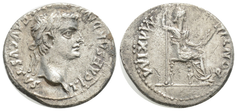 TIBERIUS (14-37). Denarius. "Tribute Penny" type. Lugdunum. 3,6 g. 19,3 mm. 
Ob...
