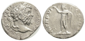 Septimius Severus AD 193-211. Denarius AR, 2,8 g. 17,5 mm.