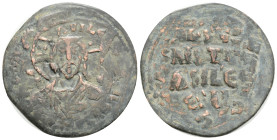 Byzantine
Anonymous, Class A3. Time of Basil II (976-1035 AD) Constantinople
AE Follis (28,6 mm, 5,8 g)