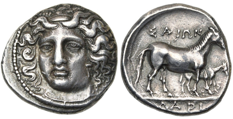 THESSALIE, LARISSA, AR drachme, vers 350 av. J.-C. D/ T. de la nymphe Larissa de...