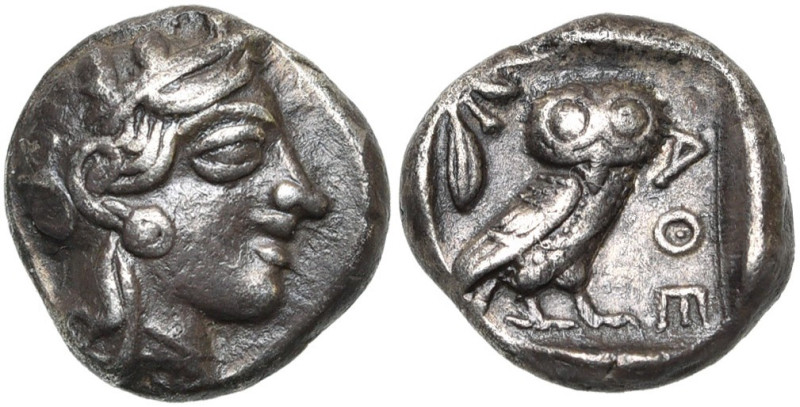 ATTIQUE, ATHENES, AR drachme, vers 400 av. J.-C. D/ T. casquée d'Athéna à d., le...