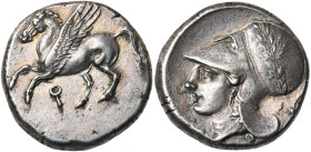 CORINTHE, AR statère, 386-307 av. J.-C. D/ Pégase en vol à g. Dessous, . R/ T. casquée d'Athéna à g., le casque orné d'une couronne de laurier formée...
