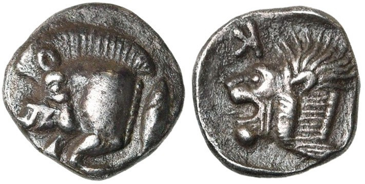 MYSIE, CYZIQUE, AR 1/24 statère, vers 450 av. J.-C. D/ Protome de sanglier à g. ...